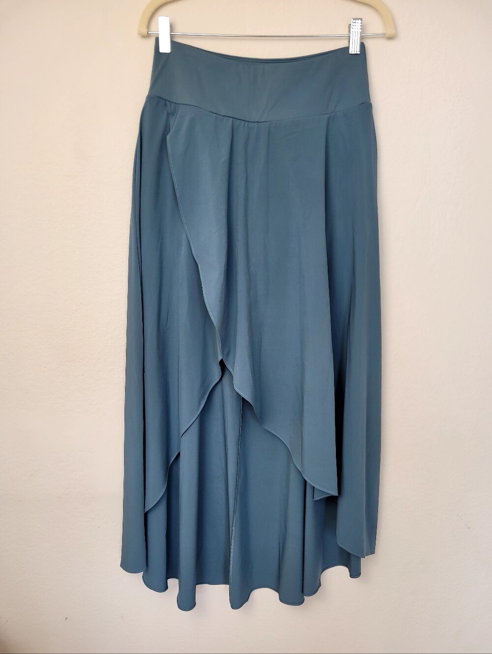 NWT Halara High Waisted Faux Wrap Skort Blue Size Small